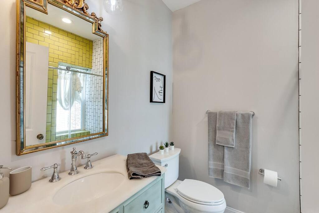 费城Trendy Fairmount Gem-5 Star Location, Roof Deck, Parking, Gr8 For Families公寓 外观 照片