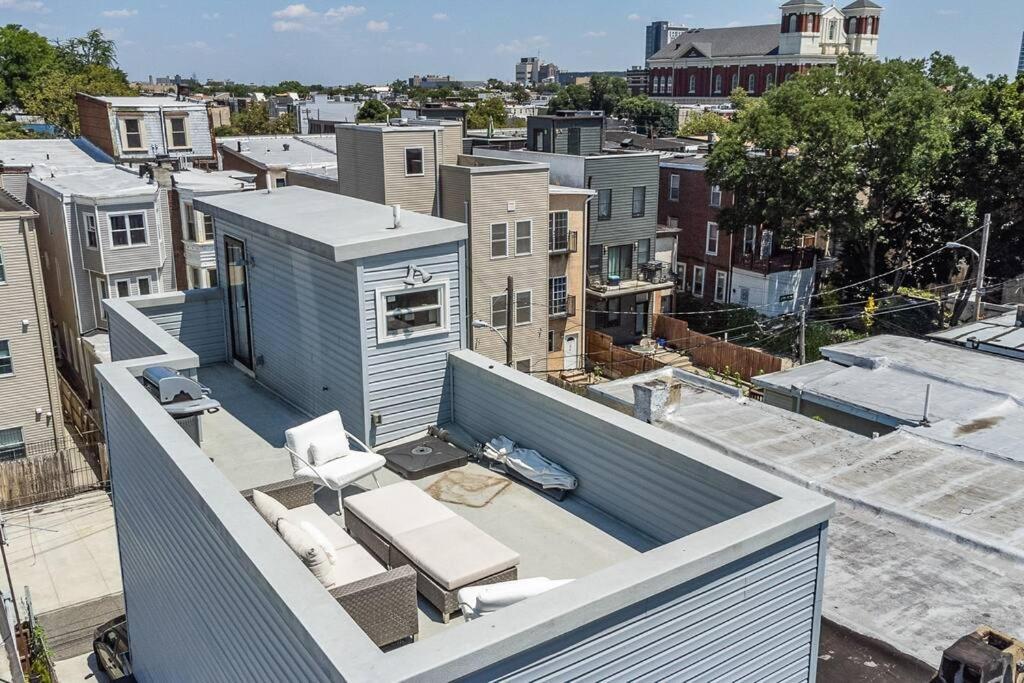 费城Trendy Fairmount Gem-5 Star Location, Roof Deck, Parking, Gr8 For Families公寓 外观 照片
